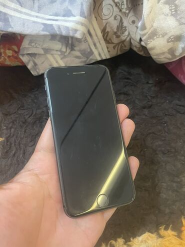 купить айфон 5 бу: IPhone 8, Б/у, 64 ГБ, Черный, 70 %