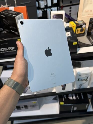 айпад в баку: • IPad Pro 11 // 64GB // 2018 // • Tam ideal veziyyetdedir.Hec bir