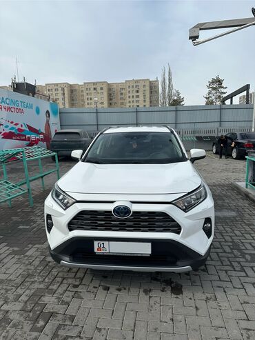 в связи с: Toyota RAV4: 2019 г., 2.5 л, Вариатор, Гибрид, Кроссовер