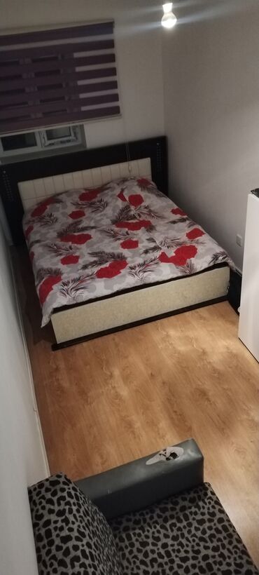 Günlük kirayə evlər: 100 kv. m, 4 otaqlı, İnternet, Telefon, Qaz — 4