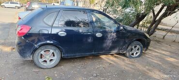 LIFAN: LIFAN Breez (520): 1.5 l | 2011 il Hetçbek — 1