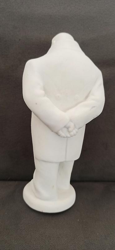 Fiqurlar: Fiqur, rəng - Ağ — 8