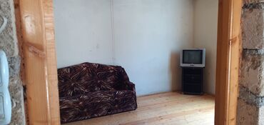 Uzunmüddətli kirayə evlər: 4 kv. m, 2 otaqlı, Qaz, İşıq, Su — 7