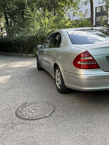 x class: Mercedes-Benz E-Class: 2002 г., 2.6 л, Автомат, Бензин, Седан — 5