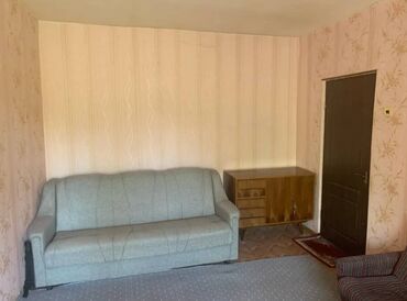 Продажа квартир: 1 комната, 32 м², Индивидуалка, 3 этаж, Косметический ремонт