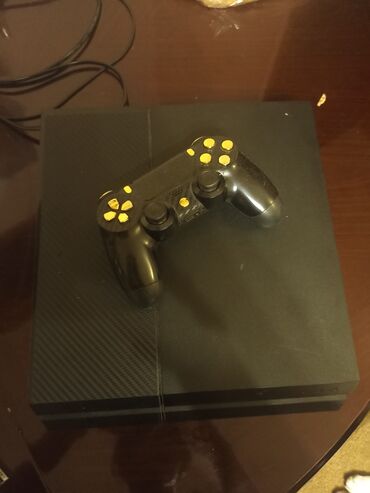 сколько стоит playstation 4: Ps4 Fat 500gb Salam 11.00 versia prowivkaya yararli, icinde oyunlar