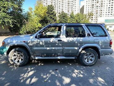 turbo az topaş: Nissan pathfinder - Kuzov: gümüş rəng, yüksək klirens, yan — 1