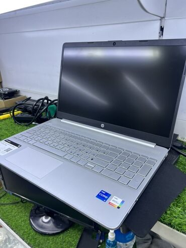 купить наушники хайпер икс: Ноутбук, HP, 8 ГБ ОЭТ, Intel Core i5, 15.6 ", Татаал эмес тапшырмалар үчүн, эс тутум NVMe SSD