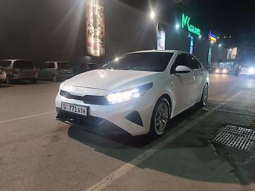 k5 гибрит: Kia K3: 2022 г., 1.6 л, Автомат, Бензин, Седан — 1