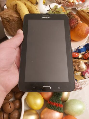 samsung a51 32gb qiymeti: Samsung Tab3 EKRANDA ANTI UDAR VAR. CIZIGI SINIGI YOXDUR. YAXSI