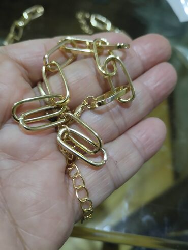 Boyunbağılar: QIZIL SUYUNA SALINMIS BUJETERIYALAR, XARICDEN GETIRILIB. ITALYAN — 9