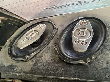 Telfon ile barter olunur 1cut 400watt ici goy 1tek 350ici goy. Tek