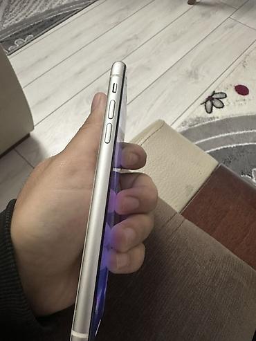 iphone 11 satis: IPhone 11, 64 GB, Ağ, Qırıq — 3