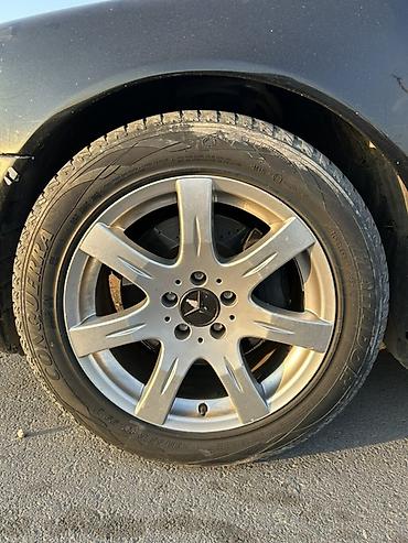 45: Колеса в сборе 235 / 45 / R 17, Всесезонная, Б/у, Комплект, Легковые, Литые, отверстий - 4 — 2