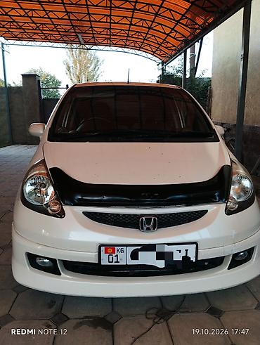100 с4: Honda Fit: 2004 г., 1.3 л, Автомат, Бензин, Хэтчбэк — 1