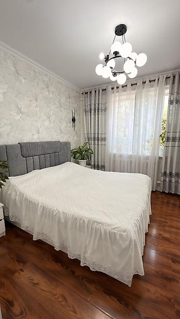 жерди: 4 бөлмө, 140 м², 5 соток, Бишкек, Ак-Ордо 1 ж/м Кыймылсыз мүлк агенттиги — 7
