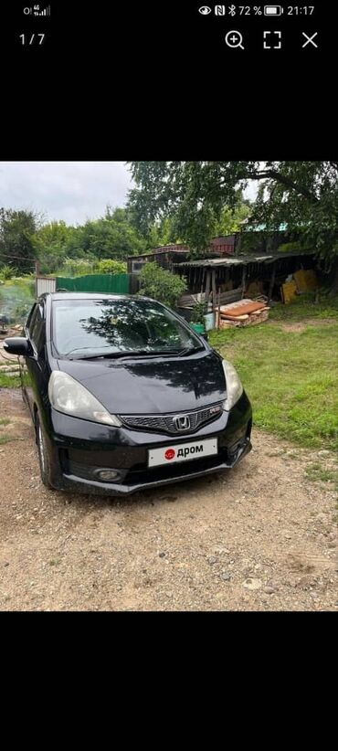 Honda: Honda Fit: 2011 г., 1.5 л, Вариатор, Бензин, Хэтчбэк