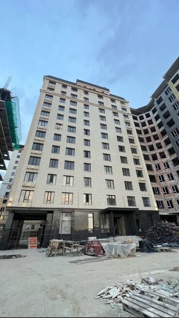 1 комнатная квартира бишкек продажа: 1 бөлмө, 49 кв. м, Элитка, 13 кабат, ПСО (өзү оңдоп түзөтүп бүтүү үчүн)