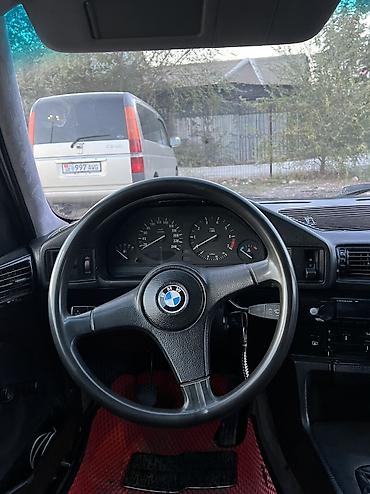 BMW: BMW 5 series: 1993 г., 2.4 л, Седан — 12