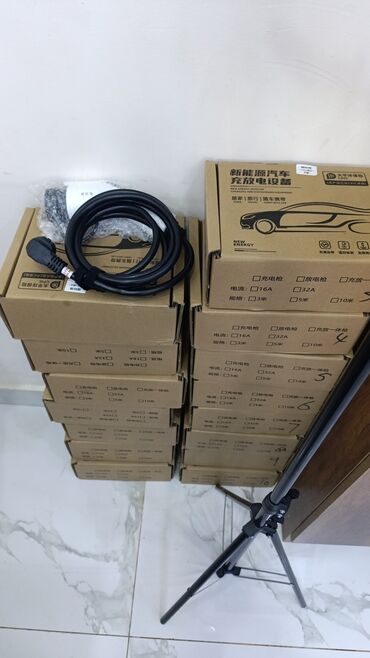 Manometrlər: Elektrik avtomobilləri üçün daşınan şarj qurğusu və kabel - Məhsul