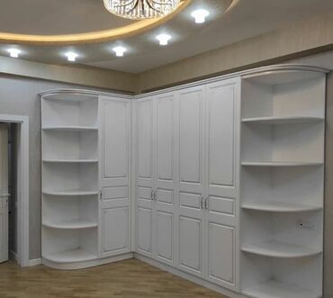 стеклянные полки на стену: Кухонный гарнитур на заказ, Самозакрывающие петли, МДФ