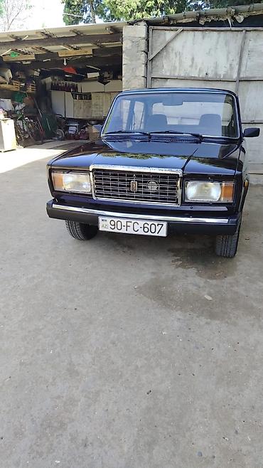 VAZ Lada 2107 sedan Ünvan Mərdəkan. - Kuzov: 4 qapılı sedan, tünd