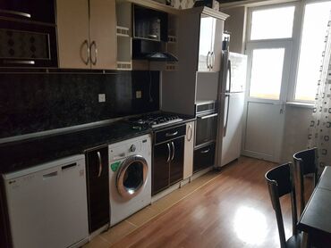 Yeni tikili: Bakıxanov qəs., 2 otaqlı, Yeni tikili, m. Neftçilər, 90 kv. m — 6