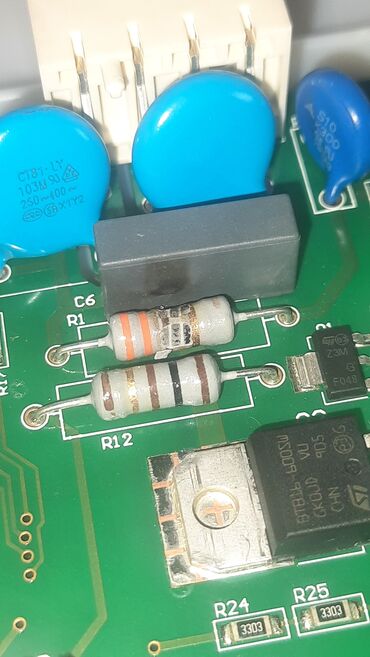 Ремонт холодильников, морозильников: Профессиональный ремонт холодильников. Я — сертифицированный мастер — 2