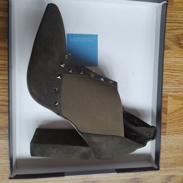 Туфли: Продам новую женскую обувь Emma made Spain размер 37 цвет темно — 3