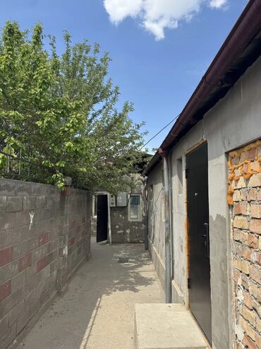сдаю дом в кок жаре: 35 м², 2 комнаты, Теплый пол, Бронированные двери, Забор, огорожен