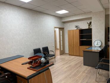 офис помещение: Офис, 80 м², В жилом комплексе