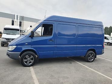 кемперы: Грузовой фургон Mercedes-Benz Sprinter (длинная база, высокий крыша) — 1