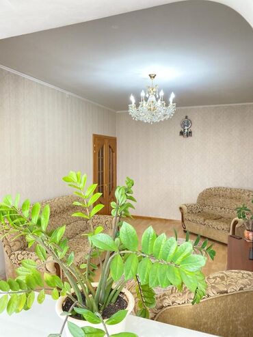 переводческое агенство: 3 комнаты, 82 м², 105 серия, 5 этаж, Требуется ремонт