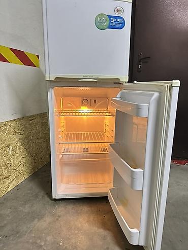 Ашкана техникасы: Муздаткыч LG, Колдонулган, Эки камералуу, No frost, 52 * 140 * 58 — 2