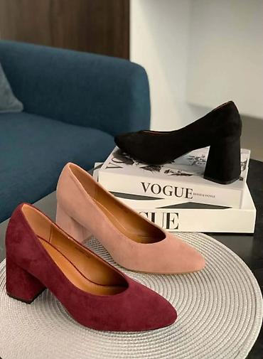 Salonke: Elegantne ženske mule/slingback štikle sa špicastim vrhom i — 32