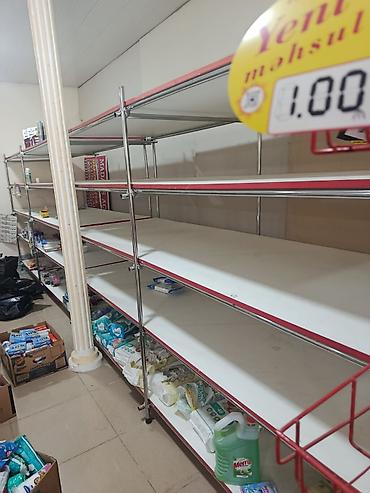 divar rəf: Mağaza üçün metal karkaslı vitrin rəfləri - Modul konstruksiya — 6