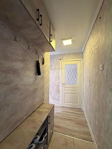 реалии: 🏡 Продается 3-комнатная квартира 📍 Район: Кирком 🏢 104 серия 🔹 — 2