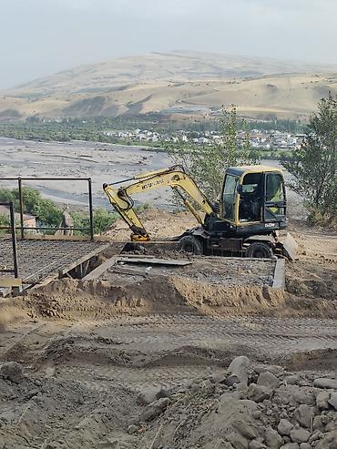 Экскаваторы: Экскаватор, Hyundai, Колесный — 5