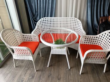 tek kreslo: Yeni, Jurnal masası, 2 kreslo, Divan, Həsir toxunuşlu, Azərbaycan