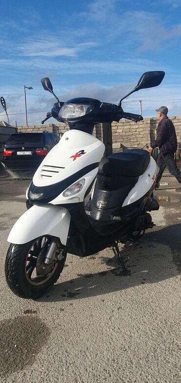 moped satilir kreditle: Moon - XROAD, 50 sm3, 2023 il, 14450 km