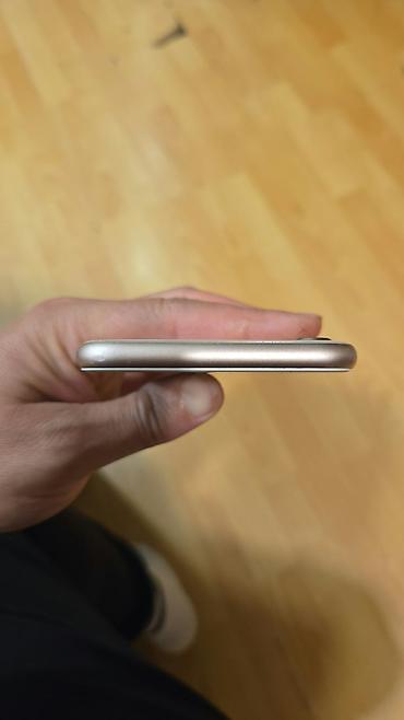apple iphone 2g: IPhone 8, 64 GB, Qızılı, Barmaq izi — 1