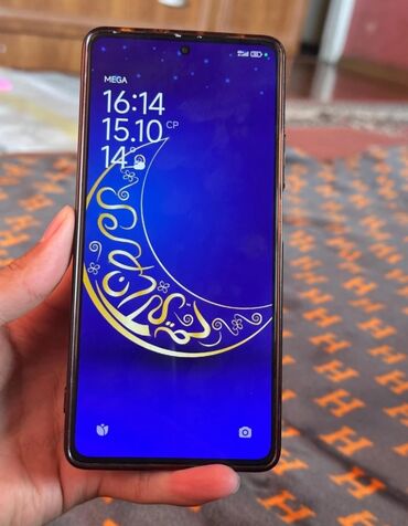 поко 5 х: Poco F5, Колдонулган, 256 ГБ, түсү - Кара, 2 SIM