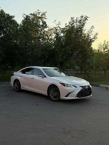 li auto: Lexus ES: 2020 г., 2.5 л, Гибрид, Седан — 7