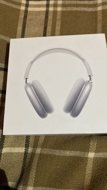 airpods pro max: AirPods Max silver