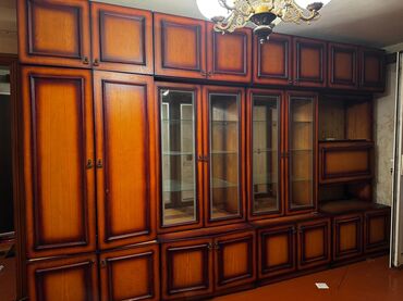 Dolablar: İşlənmiş, Açılan, 2 qapılı Düz dolab, Şifonyer -da lalafo.az — 3 Dolablar: İşlənmiş, Açılan, 2 qapılı Düz dolab, Şifonyer — 3