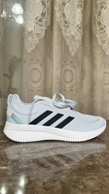 платья бишкек вечерние: Кроссовки, 38, Adidas, Новый, цвет - Голубой, Самовывоз