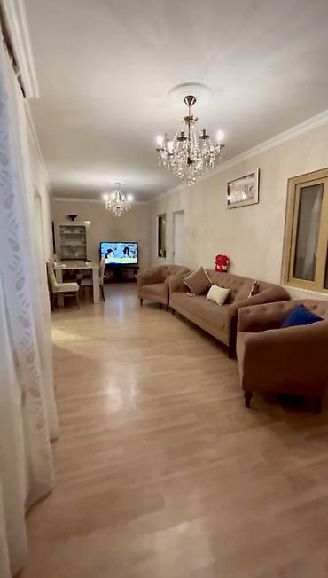 lokbatanda satılan evlər 2021: Bakı, Keşlə qəs., 6 otaqlı, Köhnə tikili, 500 kv. m — 1