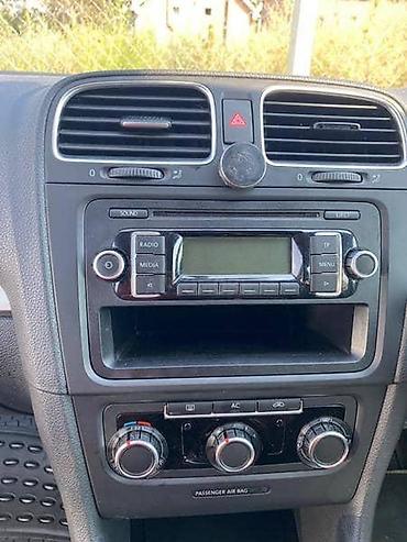 bež: RESETKA VENTILACIJE ZA VOLKSWAGEN GOLF 6 | Centralna resetka — 1