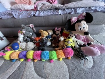 mek igracke: LOT igracaka velika mini je original Disney duzine 75 cm, mal je isto