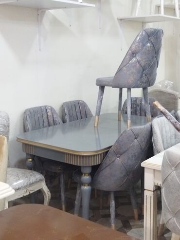 Masa və oturacaq dəstləri: Qonaq otağı üçün, Yeni, Açılmayan, Dördbucaq masa, 6 stul — 17